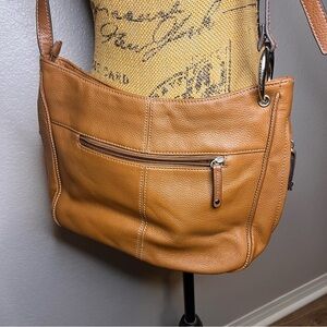 Tignanello Tan Pebbled Leather Shoulder Bag with Buckle Detail Adjustable Strap